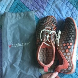 Terra Plana Sneakers